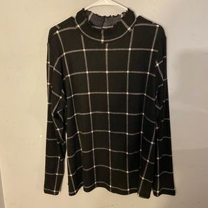 Maurice's Turtle Neck with Lettuce Cut Hem Detail